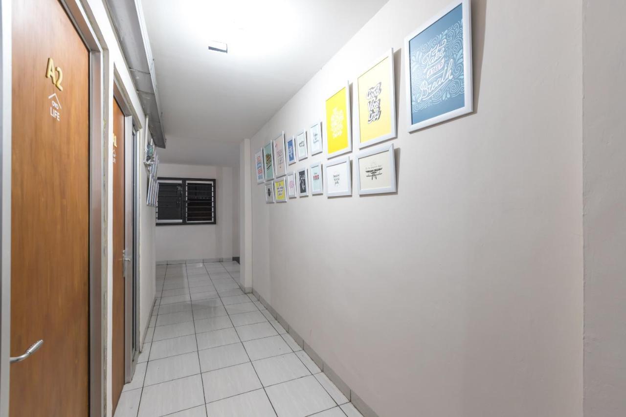 Maminoti Syariah Residence Mitra Reddoorz Μπογκόρ Εξωτερικό φωτογραφία